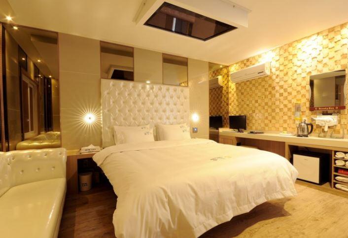 Songjeong Hotel 369 Pusan Exteriér fotografie